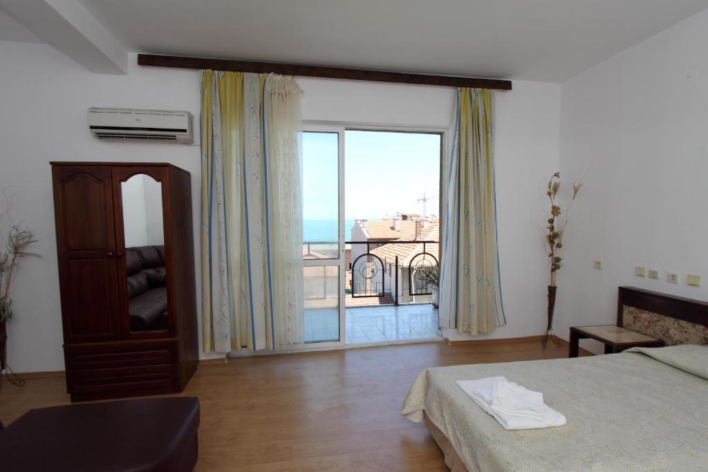 Family Hotel Verona Sozopol Pokoj fotografie